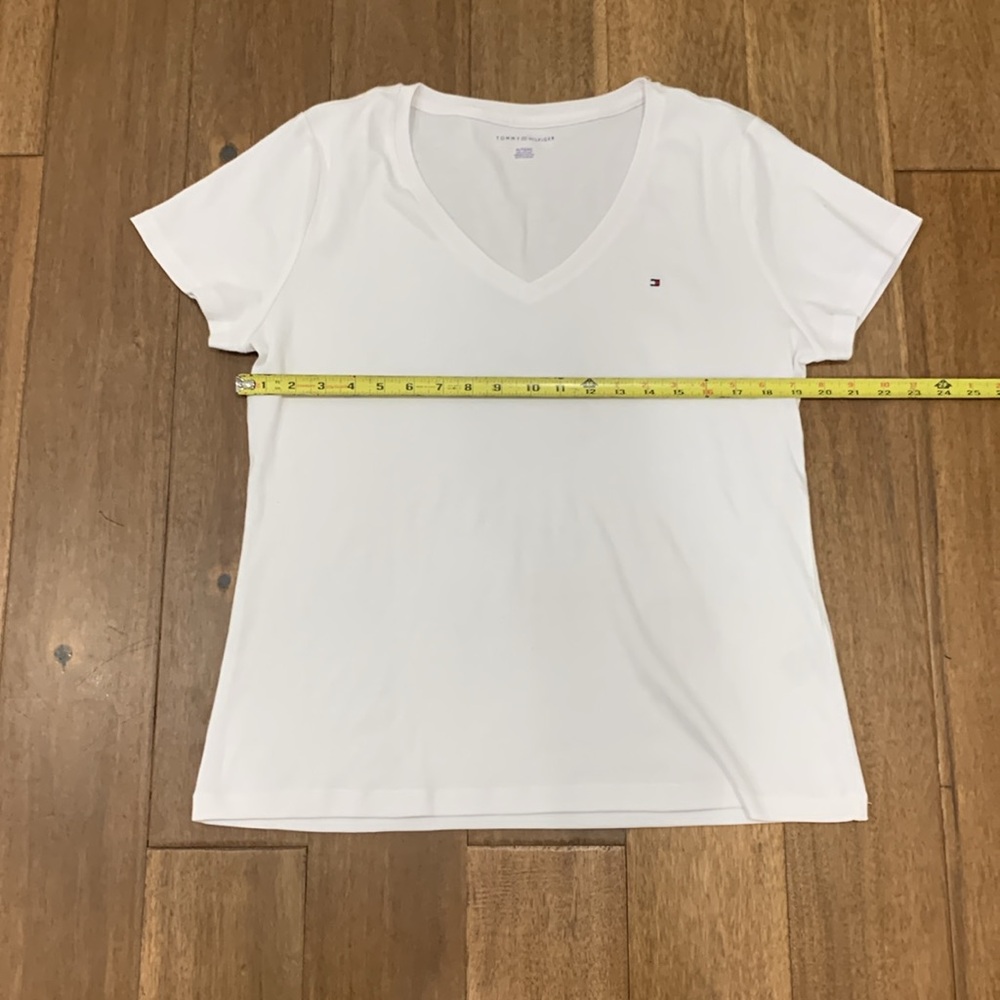 Tommy Hilfiger White Fitted Crew Neck Short Sleeve Tee Size XL - Picture 2 of 7